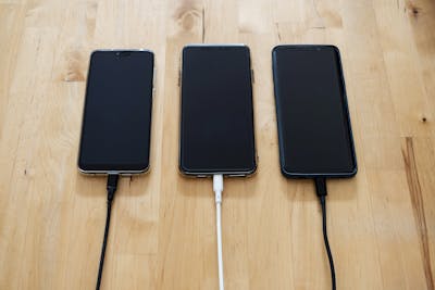 Fastest Charging Mobile Phones 2024: A Complete Guide